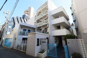 トップ本郷の外観