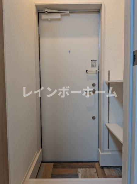 ベレガンス船橋の玄関|※別部屋参照写真となります。