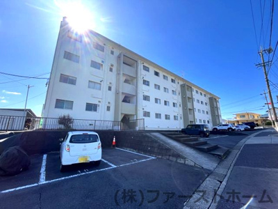 【外観】 | 植田山住宅 | ◆南向き、高台につき陽当たり、眺望良好
◆広々バルコニー
◆ウッドデッキ有
◆縁側のある嬉しい間取です
◆名古屋市住宅供給公社旧分譲