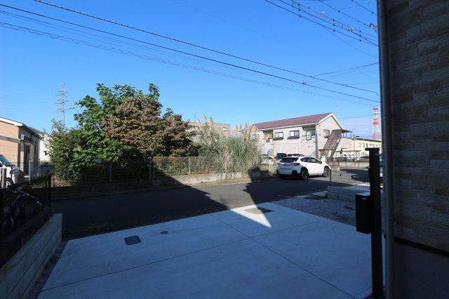 【KIS】小平市小川町13期の外観|食洗機や浴室乾燥機、床暖房など暮らしを彩る充実の設備仕様