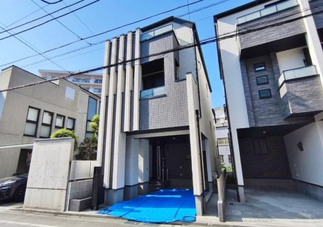 板橋区小豆沢4丁目 全3棟 A号棟