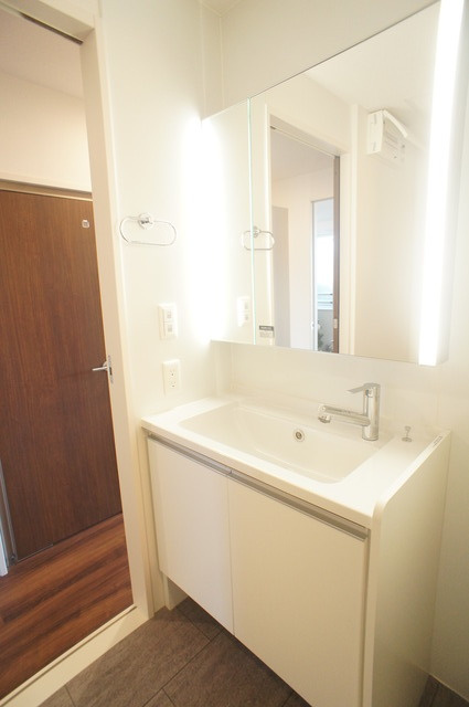 パームツリーの洗面所