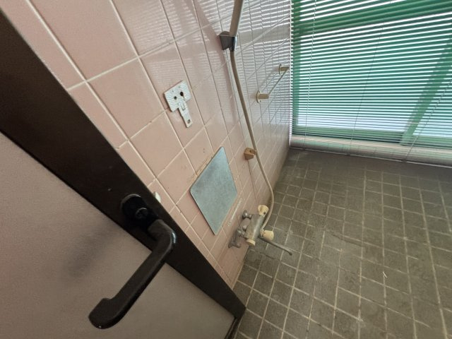 -三丁目不動産-　深谷市岡部　平屋中古戸建の浴室