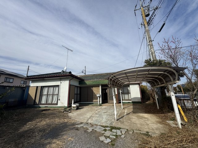 -三丁目不動産-　深谷市岡部　平屋中古戸建の駐車場