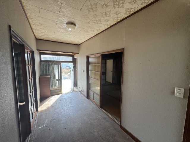 -三丁目不動産-　深谷市岡部　平屋中古戸建の玄関