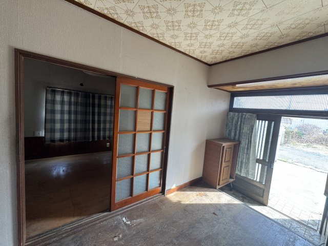-三丁目不動産-　深谷市岡部　平屋中古戸建の玄関