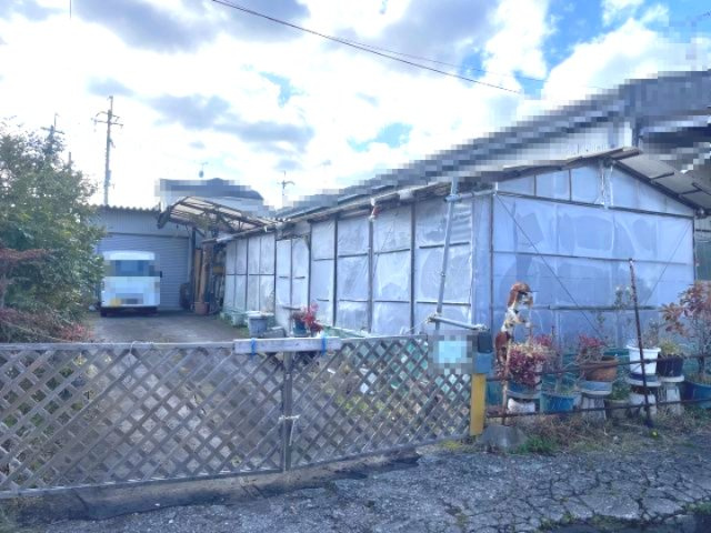 大津市雄琴五丁目中古倉庫の外観