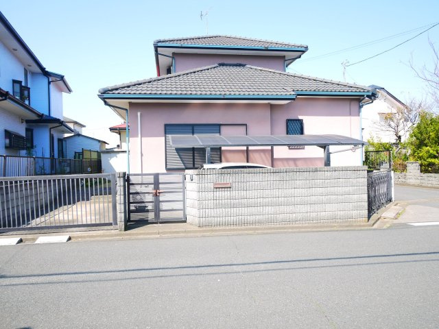 大網白里市南飯塚  中古戸建の外観|平成8年1月築 都市ガス上下水 駐車2台可  フードプラザハヤシ徒歩約8分 閑静な分譲地
