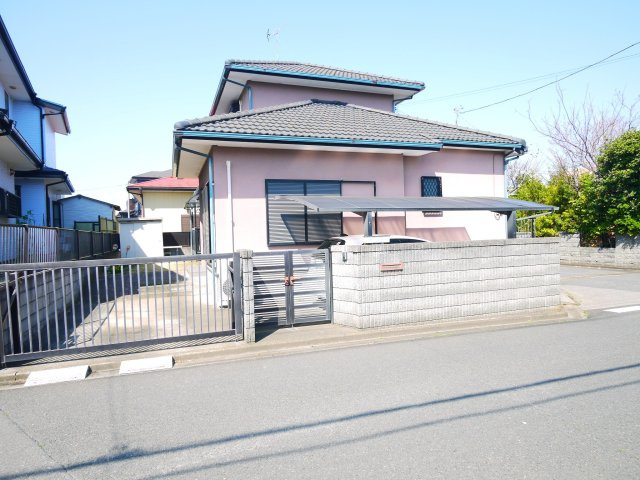大網白里市南飯塚  中古戸建の外観|平成8年1月築 都市ガス上下水 駐車2台可  フードプラザハヤシ徒歩約8分 閑静な分譲地