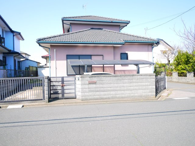大網白里市南飯塚  中古戸建の外観|平成8年1月築 都市ガス上下水 駐車2台可  フードプラザハヤシ徒歩約8分 閑静な分譲地