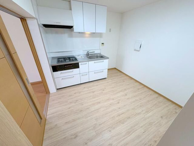 【居間・リビング】 | 新潮通り一番館