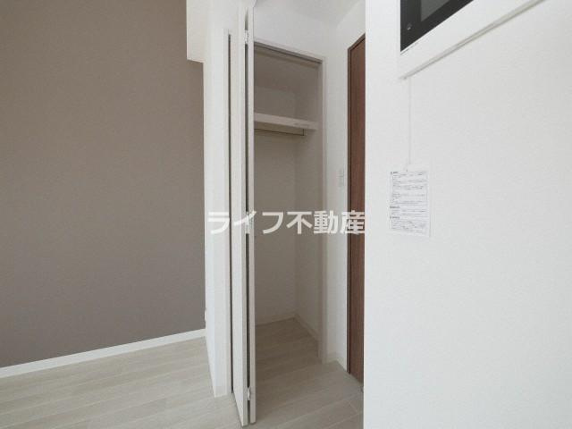 アドバンス大阪イースト(旧 エグゼ大阪イースト)　仲介手数料無料の内装|内装は落ち着いています
