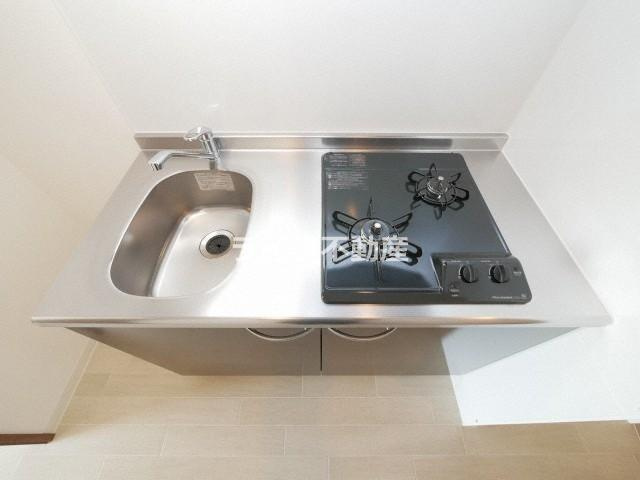 アドバンス大阪イースト(旧 エグゼ大阪イースト)　仲介手数料無料のキッチン|きれいなキッチンです