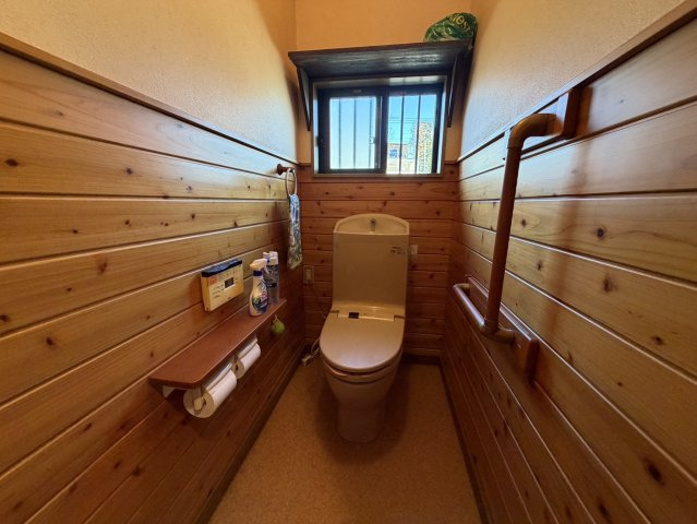 土地500㎡超！今里町倉庫付き平家♪ICから2分！のトイレ|トイレもきれいです