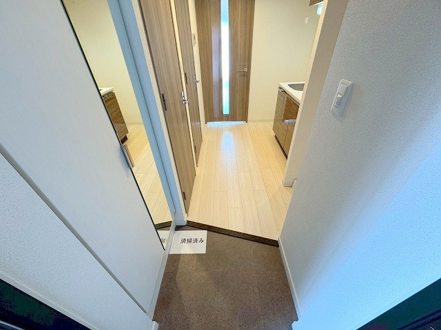 プレサンス新大阪ストリームの玄関