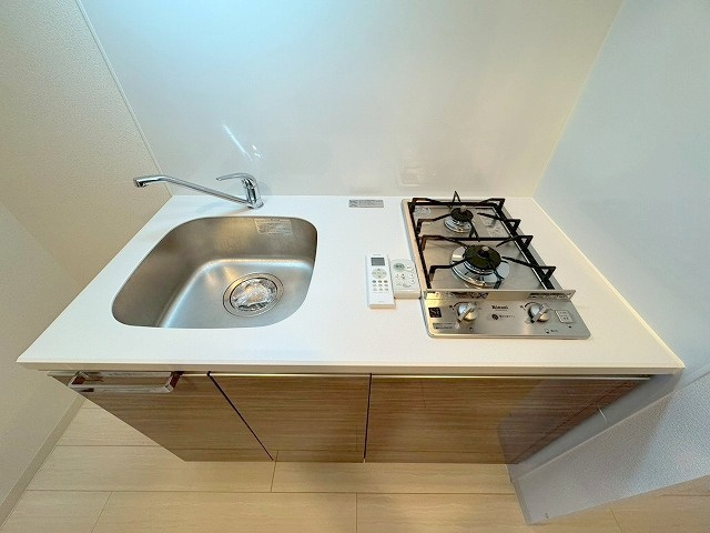 プレサンス新大阪ストリームのキッチン