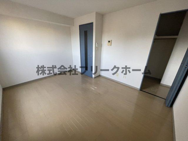 世田谷区代田５丁目のアパートの居間・リビング