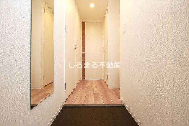 セレニテ難波ミラク参番館の玄関