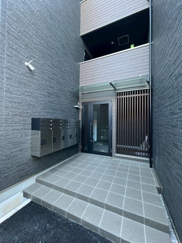 【エントランス】 | セレニティ豊川