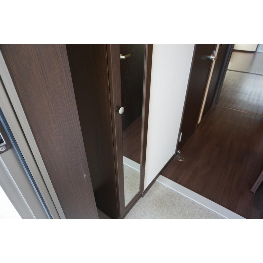 Ｔ-Ｆｏｒｅｓｔ　Ａの玄関