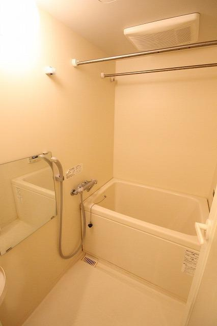 サン・フローリッシュの浴室|※お部屋により仕様が異なる場合があります※