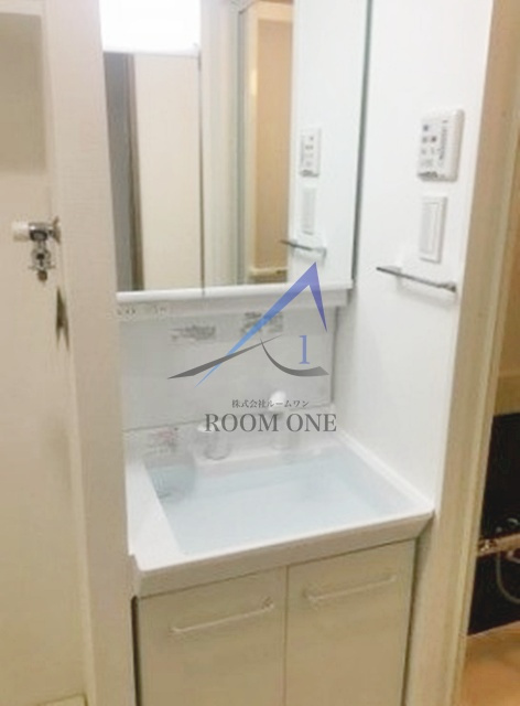 クレヴィスタ豊洲ベイサイドⅡの洗面所|洗面台です。