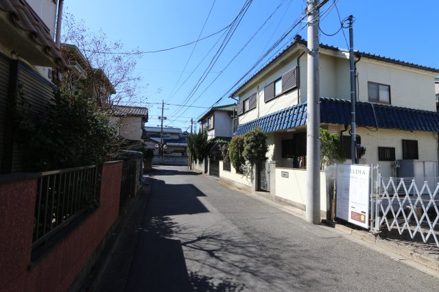 【MELDIA】向台町の外観|東側約5m道路に面し、開放感がございます◎交通量が少ないため、駐車の際も落ち着いて行うことができ、安心です♪