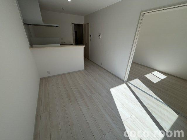 LOTUS石津中町の居間・リビング
