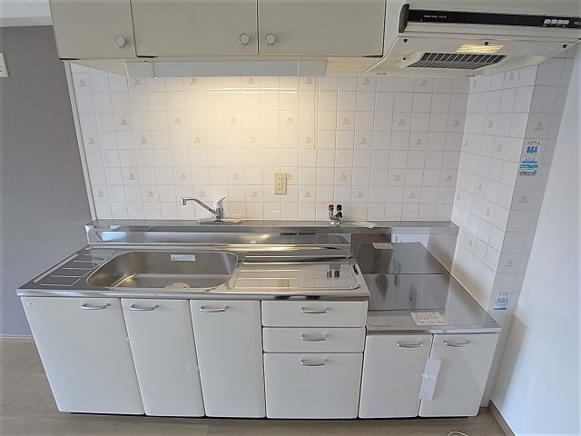 神戸市北区南五葉２丁目の賃貸マンションのキッチン|ガスコンロ置き型キッチン