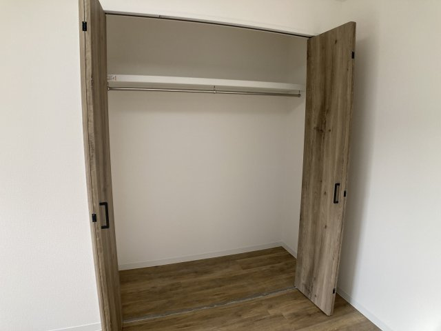 ウィングパレスの収納|各部屋に大きな収納スペースを完備しています