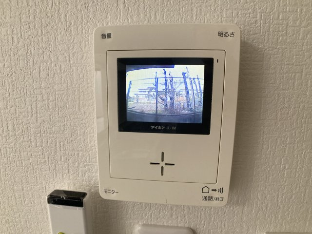 ウィングパレスのセキュリティ|安心のセキュリティ、カラーモニターフォンを採用