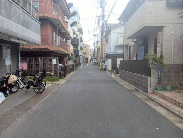 品川区中延　建築条件なし売地の周辺|令和8年3月6日撮影　周辺道路