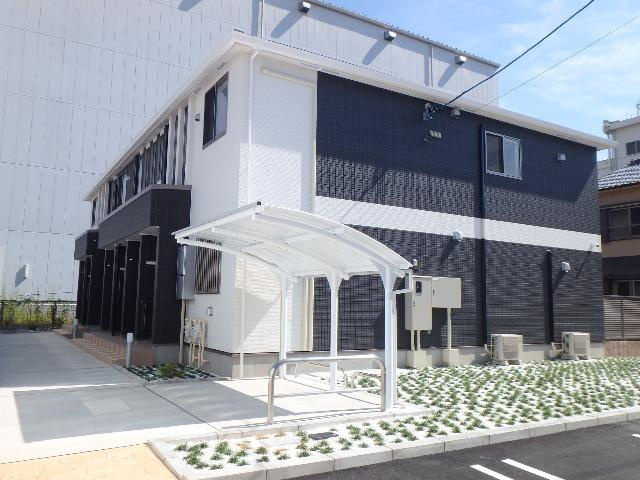 コート・ニチエイ