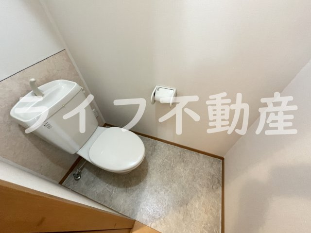 メゾンドゥ長瀬Ⅱのトイレ|清潔感のあるトイレです