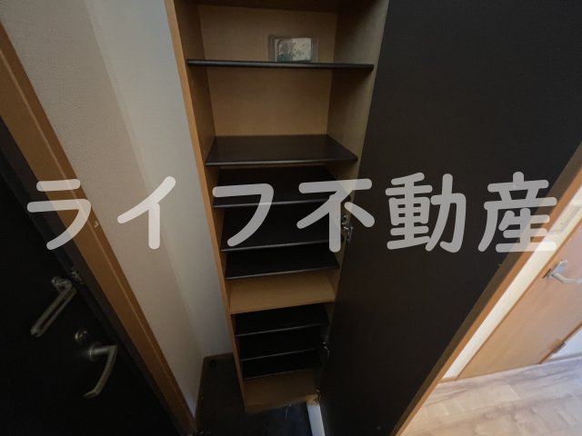 メゾンドゥ長瀬Ⅱの収納|収納豊富です