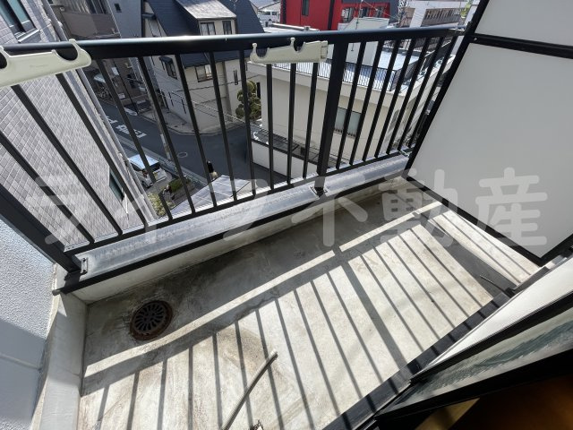 ビラ菱屋西のバルコニー|陽当たり良好なバルコニーです