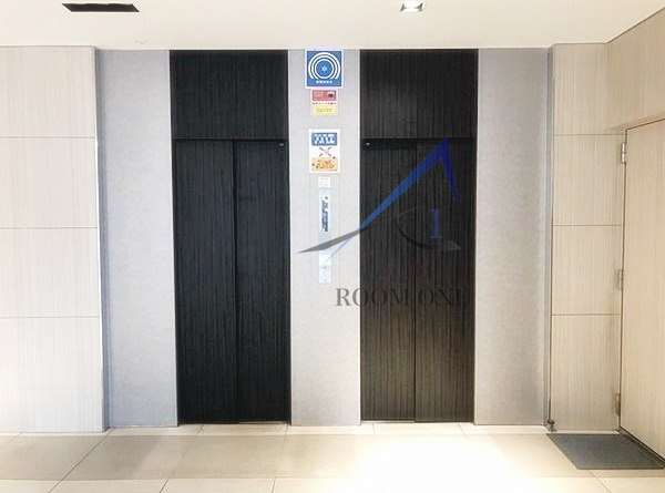 正栄プラザビルのその他共用部分|共用エレベーターです。
