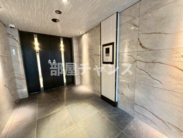 CREST TAPP金山のエントランス
