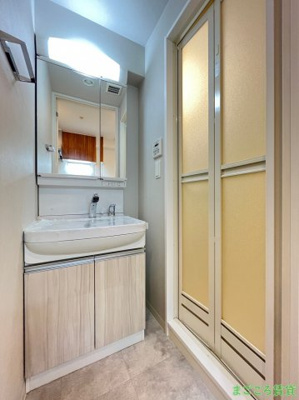 【独立洗面台】 | ファーストレジデンス大阪ベイサイド