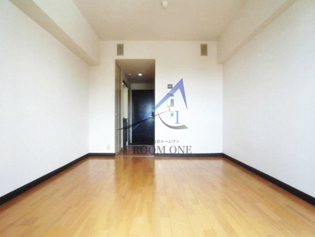 アクシルコート新大橋の居間・リビング|洋室のお部屋です。