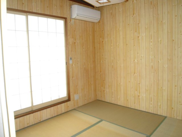 サンシャイン大沢野の和室|明るい和室