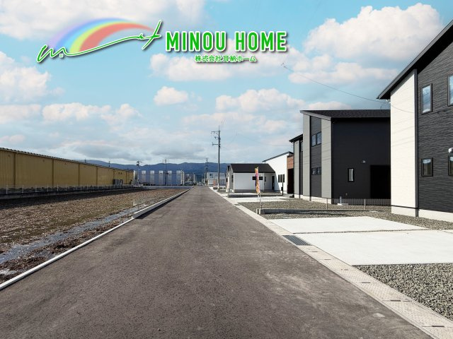 小城市三日月町長神田-9期の前面道路含む現地写真|■■前面道路含む現地写真■■