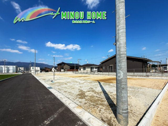 小城市三日月町長神田-9期の前面道路含む現地写真|■■前面道路含む現地写真■■