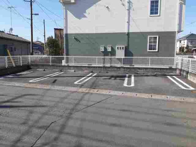 【駐車場】 | エンブレムＢ