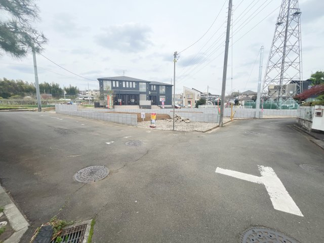 所沢市山口売地の前面道路含む現地写真