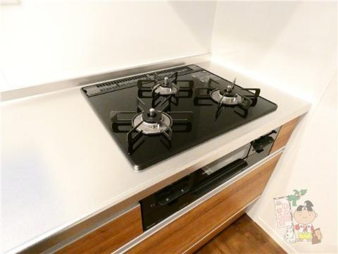 ベレオ北方のキッチン|3口ガスコンロ