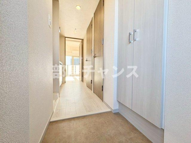 ディアレイシャス名古屋大須通の玄関