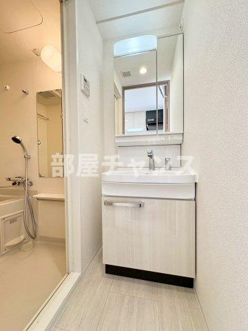 ディアレイシャス名古屋大須通の独立洗面台
