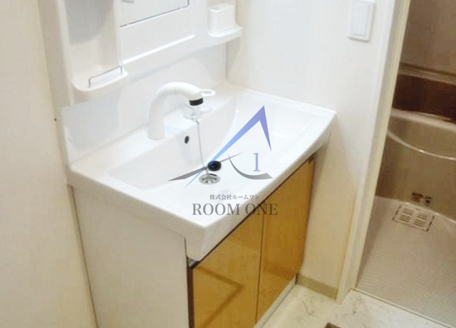 サンベルグ千年の洗面所|独立洗面台です。