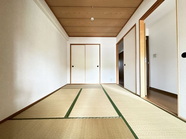 パールリバーの和室